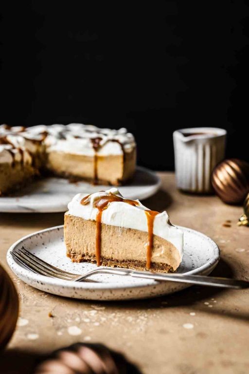 Gingerbread Cheesecake with Molasses Drizzle