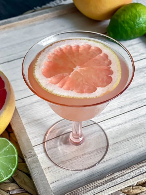Grapefruit Rose Vodka Gimlet