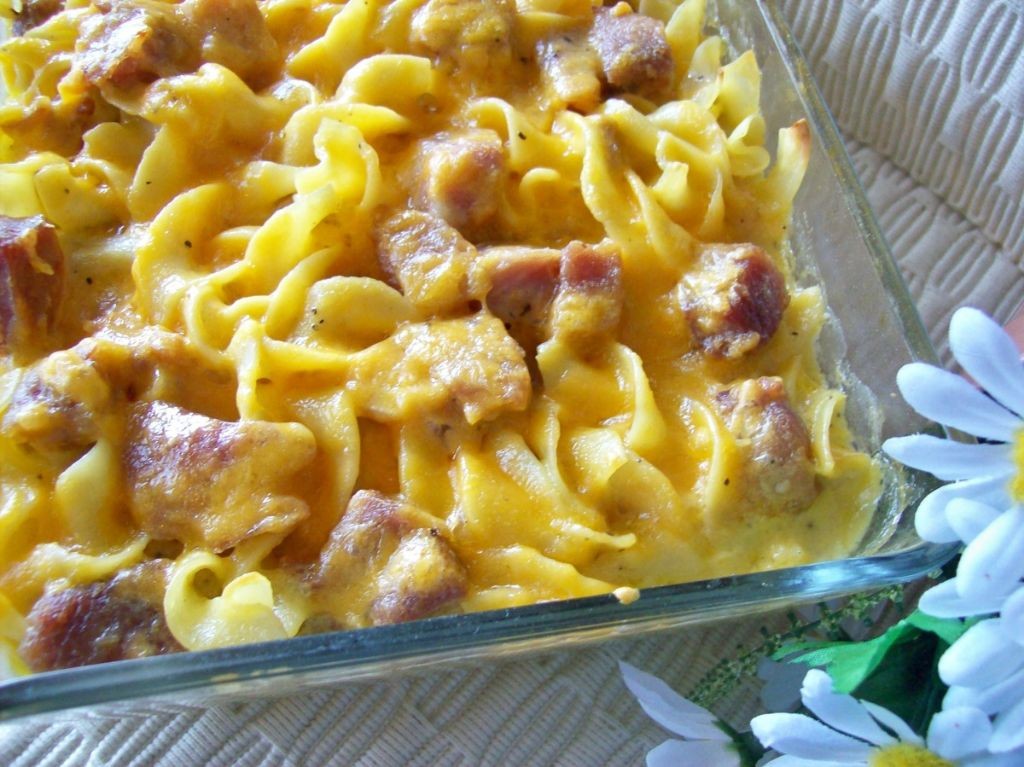 Ham and Egg Noodle Casserole