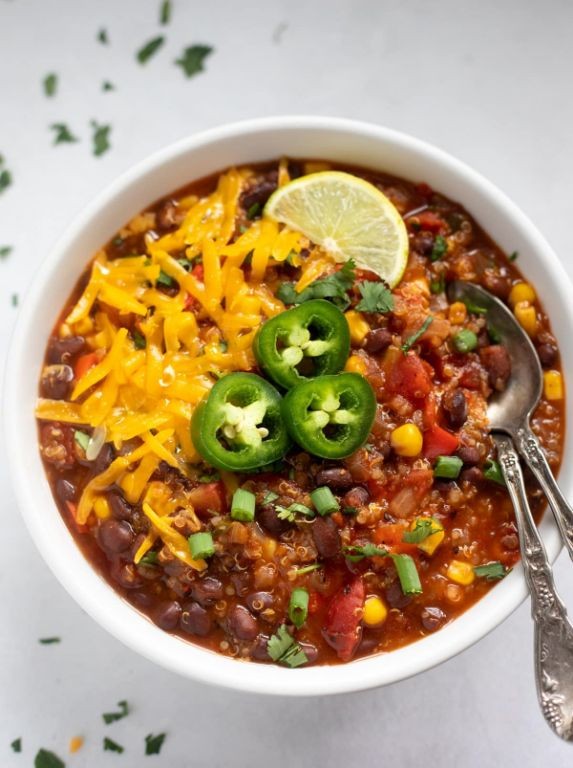 Instant Pot Gluten-Free Quinoa Chili