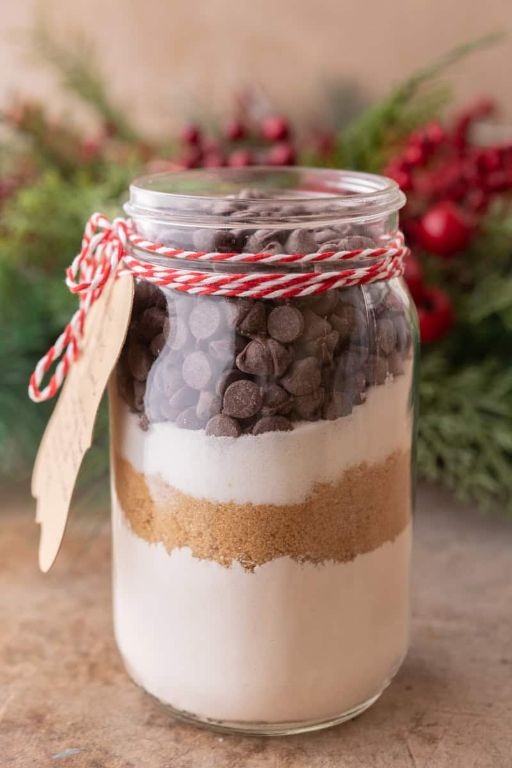 Layered Chocolate Chip Cookie Mix in a Jar