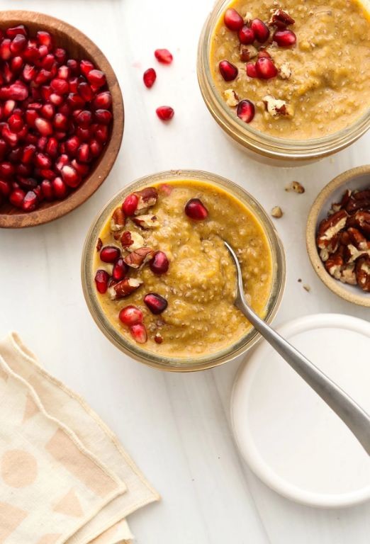 Pumpkin Spice Chia Pudding with Pomegranate Seeds