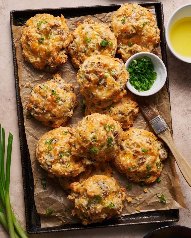 Sausage and Cheddar Biscuit Bake