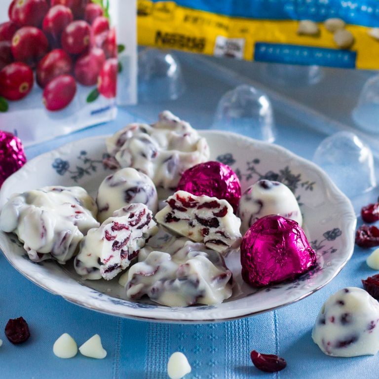 White Chocolate Cranberry Clusters
