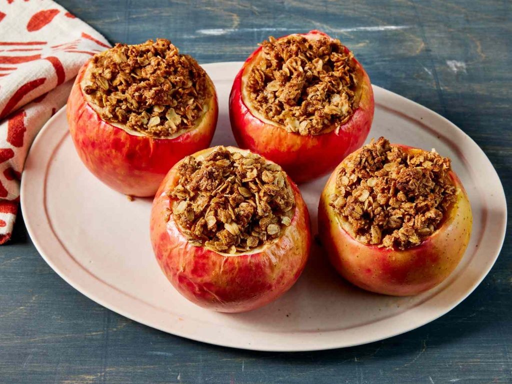 Apple and Oatmeal Stuffed Baked Apples