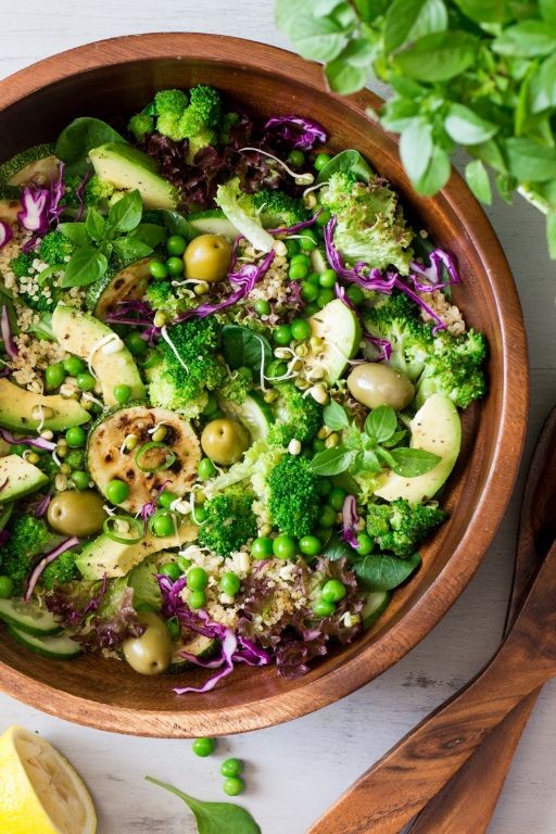 Avocado and Sprouted Quinoa Superfood Salad