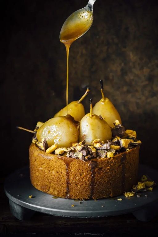 Caramel Pear and Ginger Cake