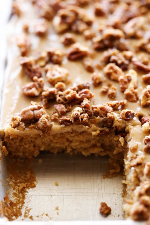 Caramel Pecan Praline Cake