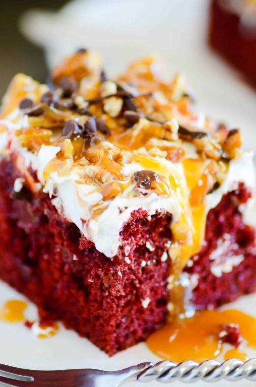 Caramel Red Velvet Cake