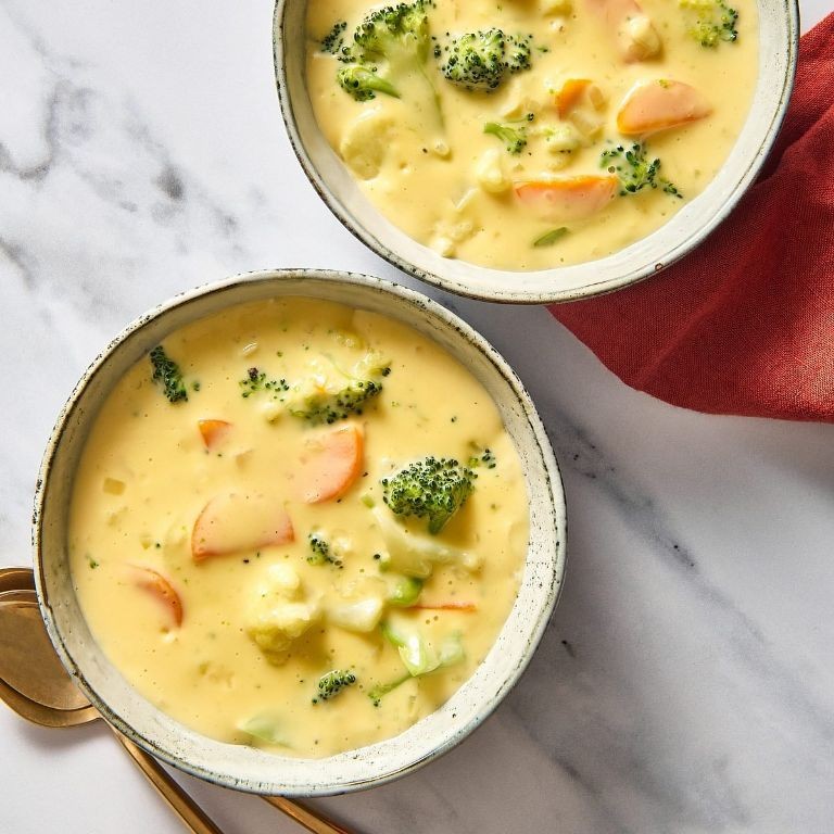 Cheesy Broccoli and Cauliflower Soup