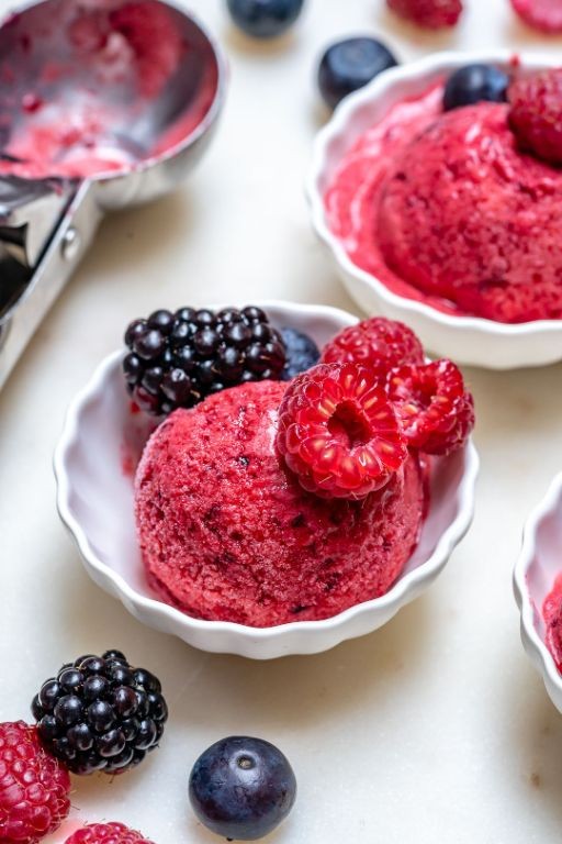 Citric Acid Sorbet with Mixed Berries