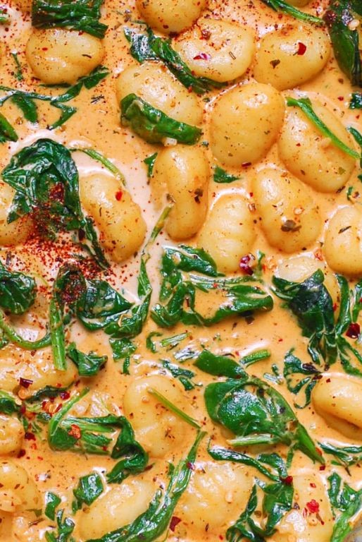 Creamy Spinach and Ricotta Gnocchi