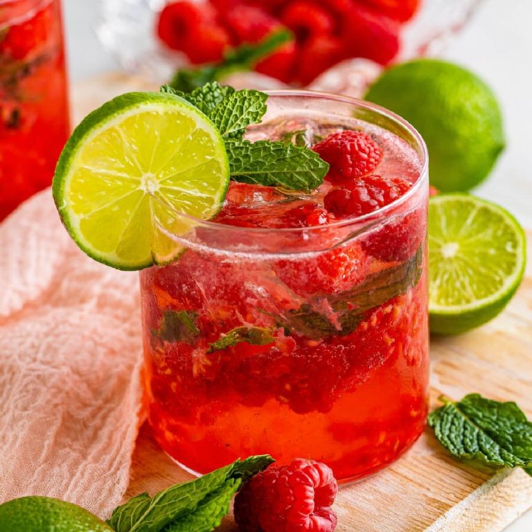 Deep Eddy Lime Vodka Berry Smash