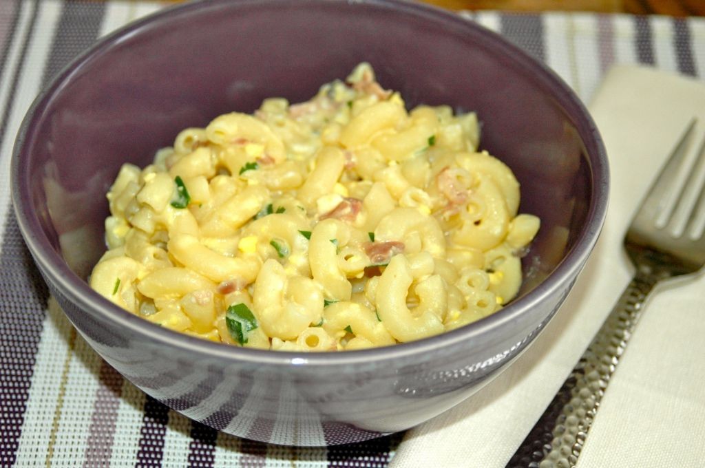 Elbow Macaroni Carbonara with Peas