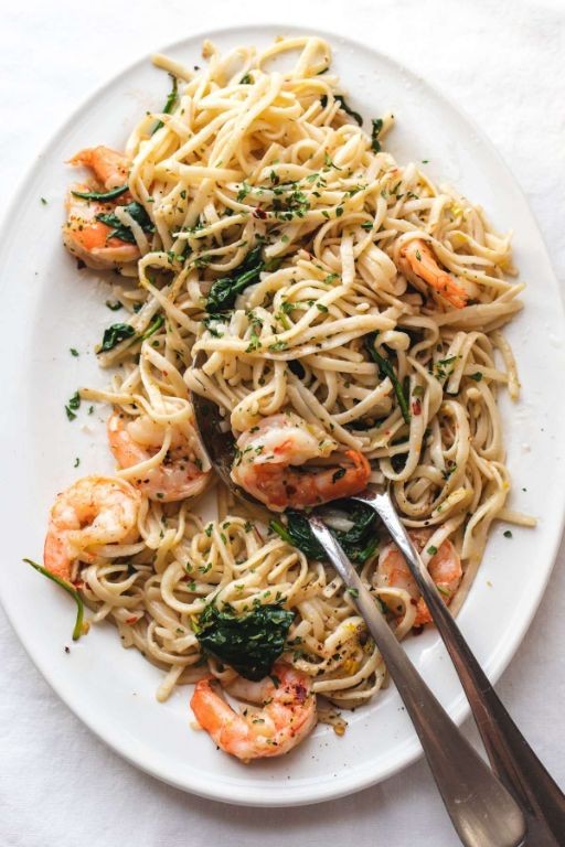 Garlicky Shrimp Scampi with Spinach