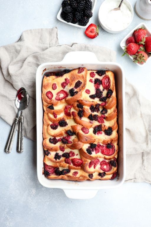 Greek Yogurt and Berry Breakfast Casserole
