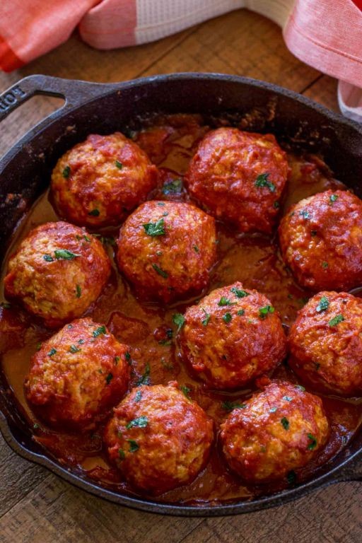 Ground chicken meatballs in marinara sauce