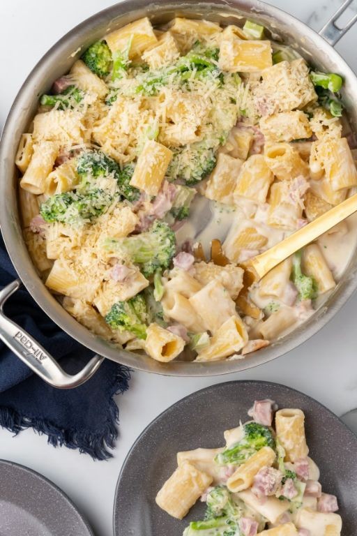 Ham and Broccoli Alfredo Pasta