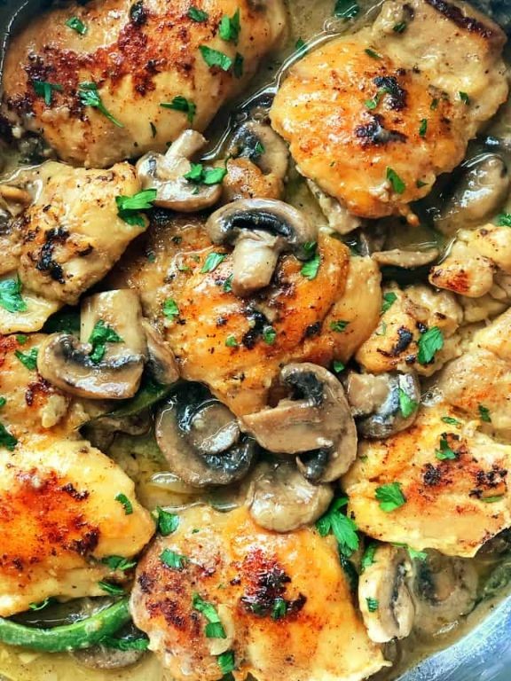 Healthy Chicken Marsala with Greek Yogurt Sauce