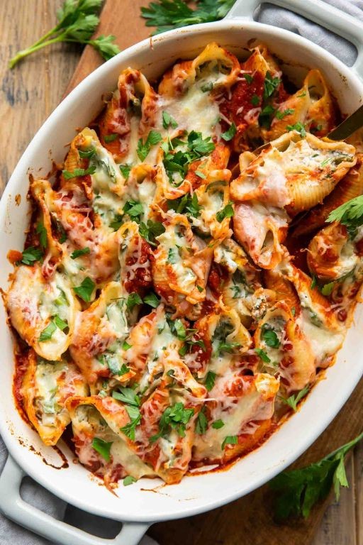 Healthy Chicken Spinach and Mushroom Stuffed Shells