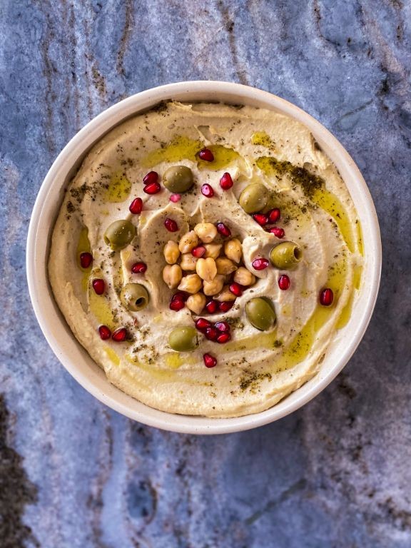 Instant Hummus with Pita Bread