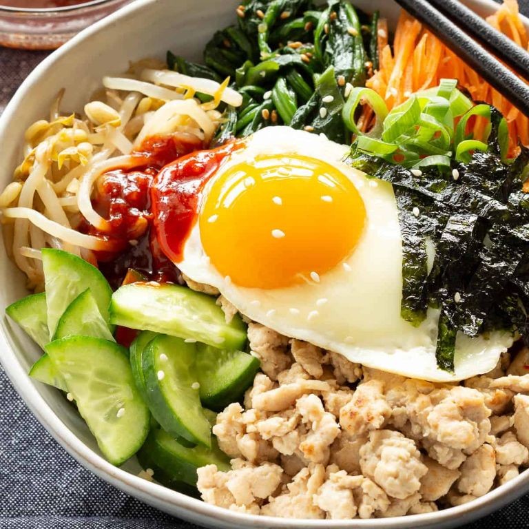 Korean-style ground chicken bibimbap