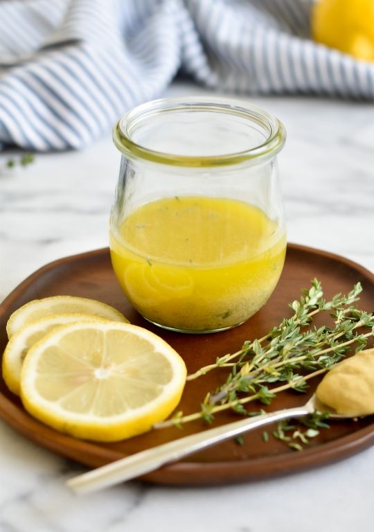 Lemon Herb Vinaigrette with Fresh Thyme