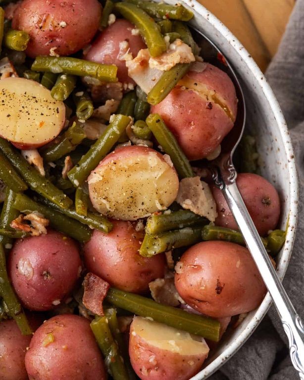 Little Red Potato and Green Bean Medley