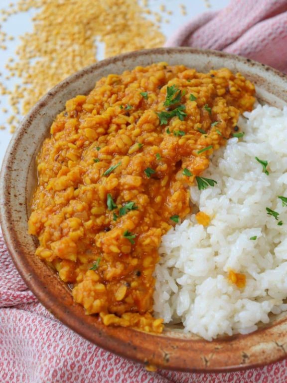 Mahatma Yellow Rice and Lentil Curry