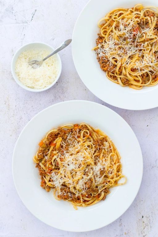Microwave Pressure Cooker Spaghetti Bolognese