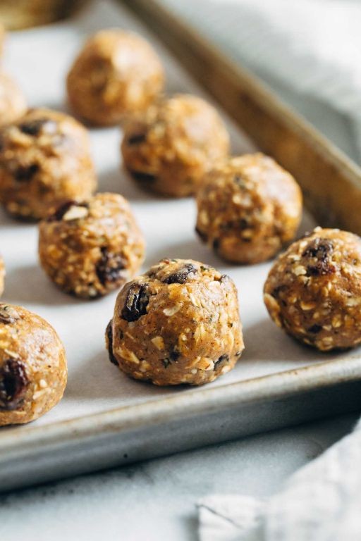 Muscle Milk Oatmeal Cookie Protein Bites