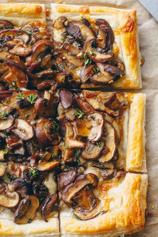 Mushroom and Gruyere Puff Pastry Breakfast Bake