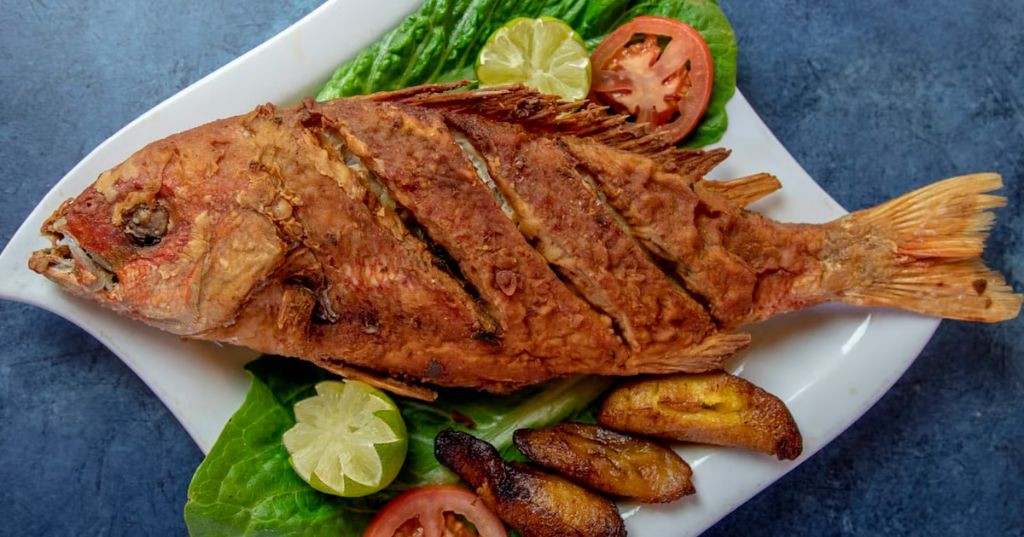 Pescado Entero Fried Whole Fish