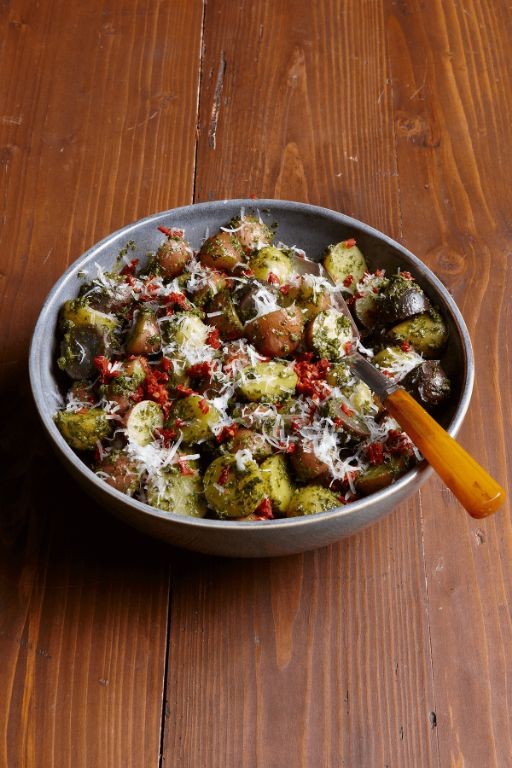 Pesto Potato Salad with Sun-Dried Tomatoes