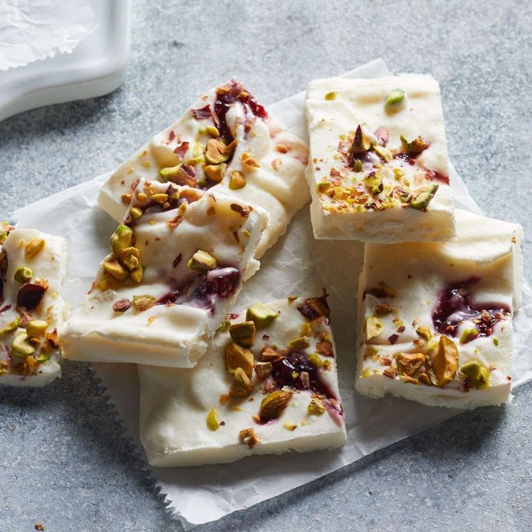 Pistachio and Honey Greek Yogurt Bark