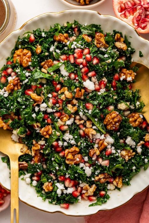 Pomegranate and Walnut Kale Salad