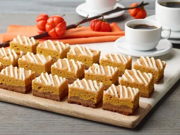 Pumpkin Gingerbread Bars