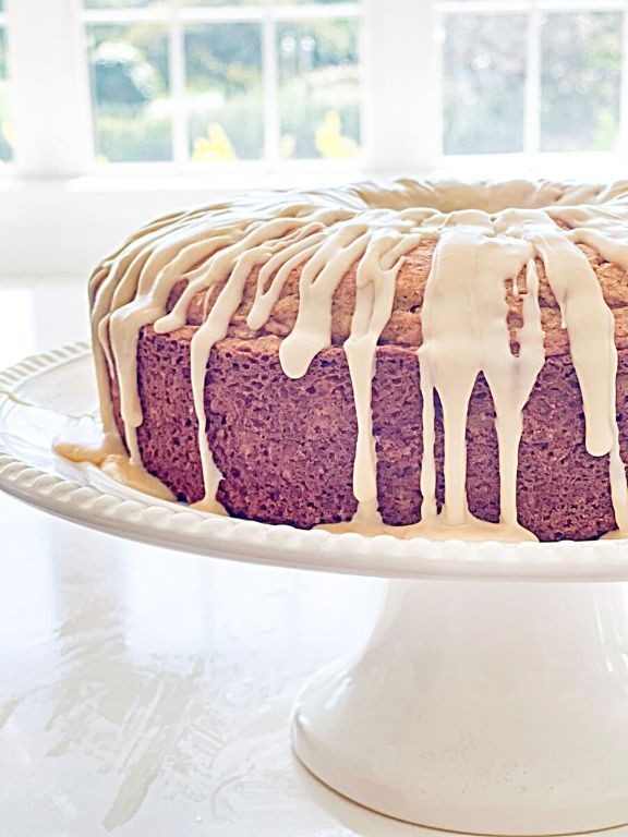 Pumpkin Spice Tastycake with Maple Frosting