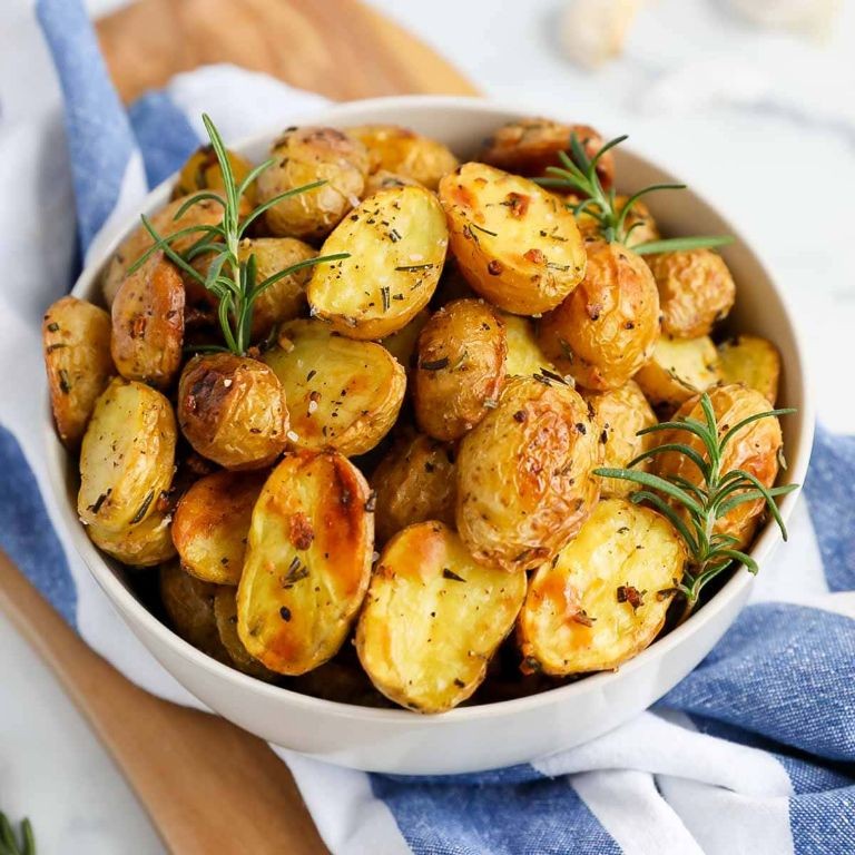 Roasted Garlic and Rosemary Potatoes