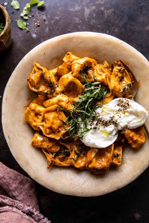 Roasted Red Pepper and Goat Cheese Tortellini Bake