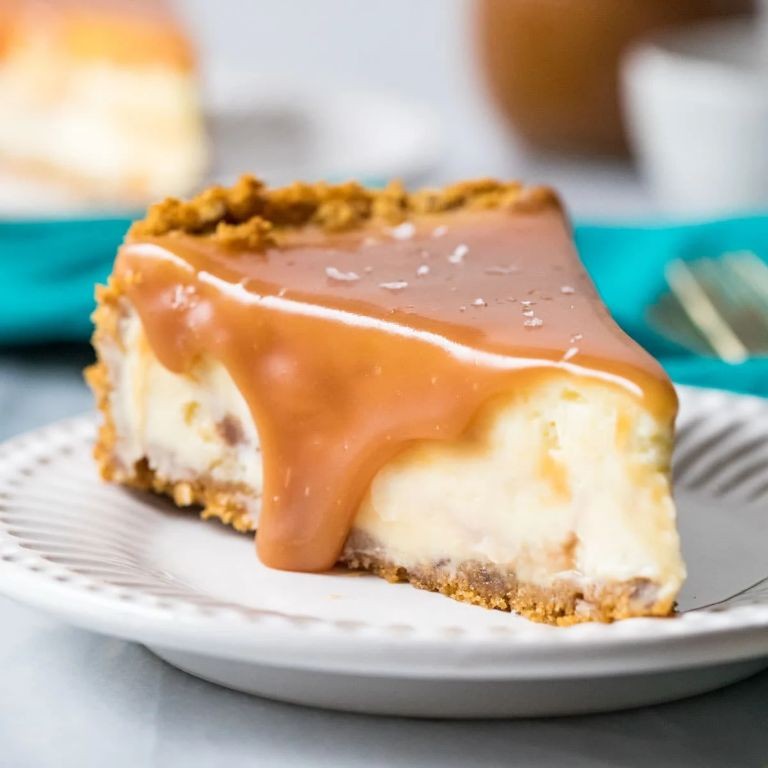 Salted Caramel Cheesecake Cake