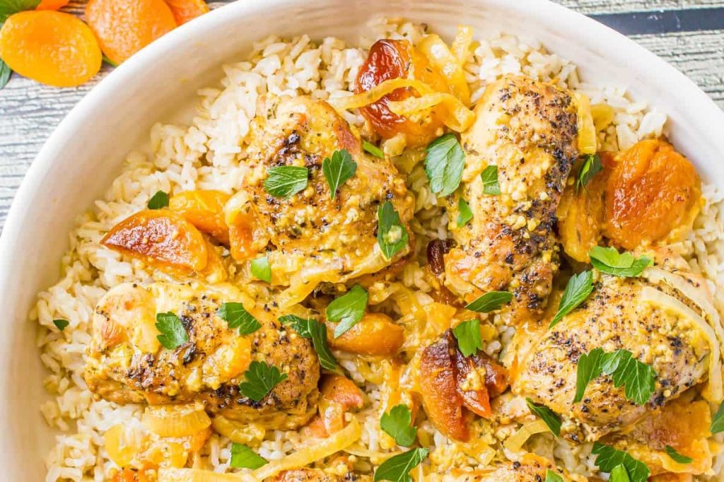 Slow Cooker Apricot Chicken with Thyme