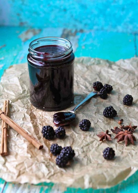 Spiced Blackberry Jam with Cinnamon