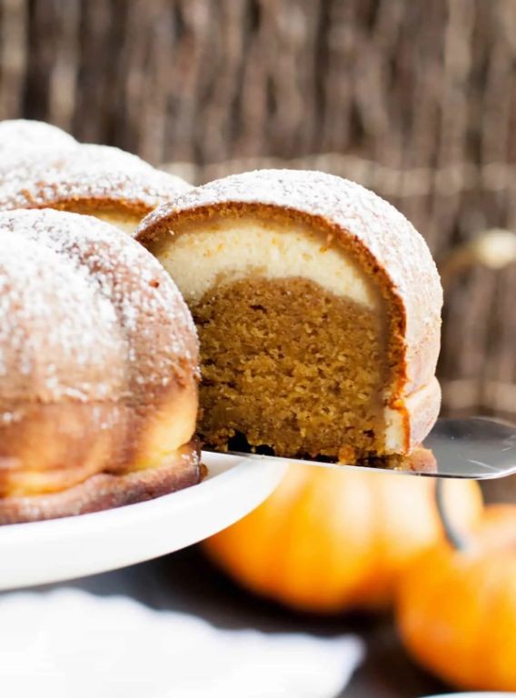 Spiced Pumpkin Ricotta Cake
