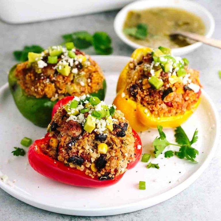 Spicy Turkey and Quinoa Stuffed Bell Peppers