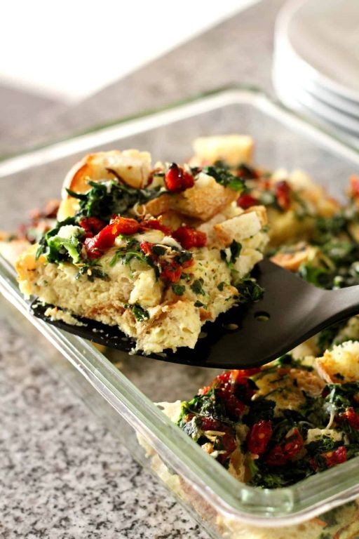 Sun-Dried Tomato and Spinach Breakfast Casserole