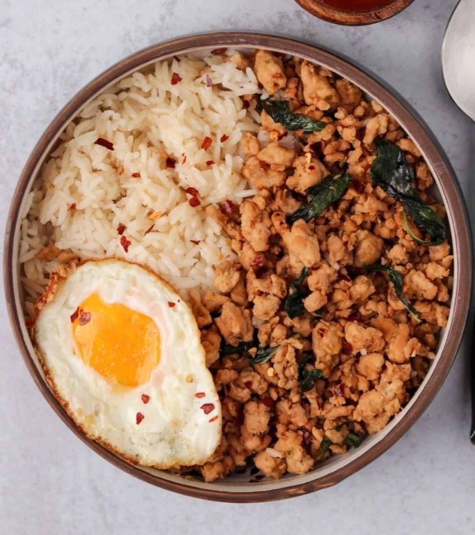 Thai basil ground chicken with jasmine rice