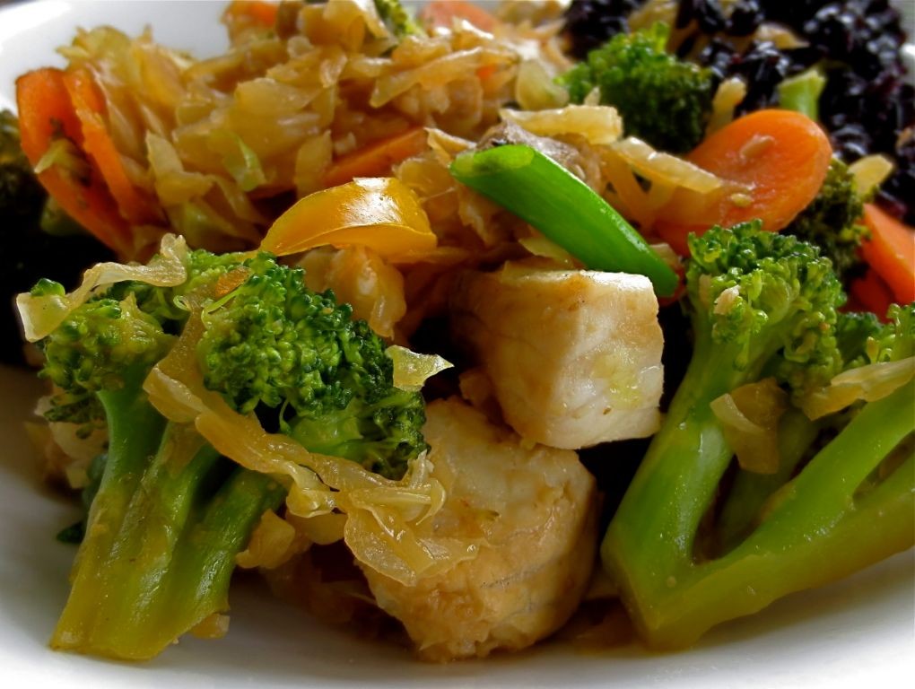 Tilapia Stir-Fry with Vegetables