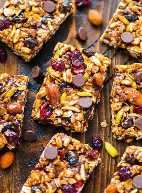 Trail Mix Granola Bars