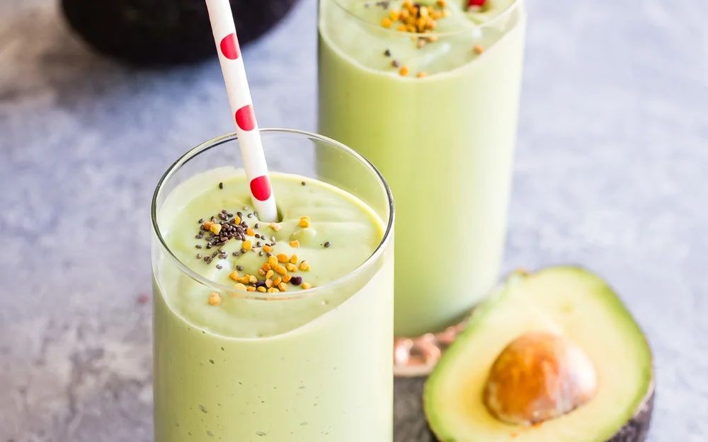 Vanilla Avocado Green Smoothie